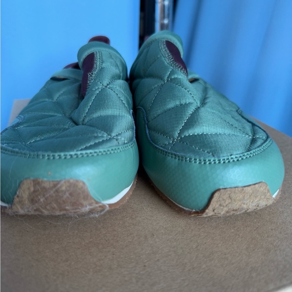 Teva - Picture 4 of 5